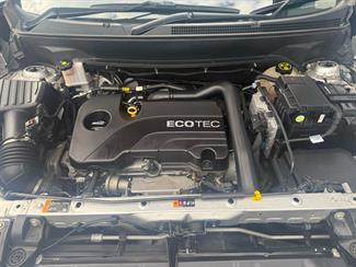 2019 Holden Equinox - Thumbnail