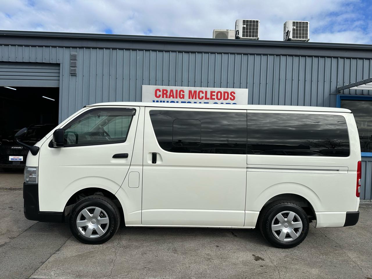 2022 Toyota HIACE