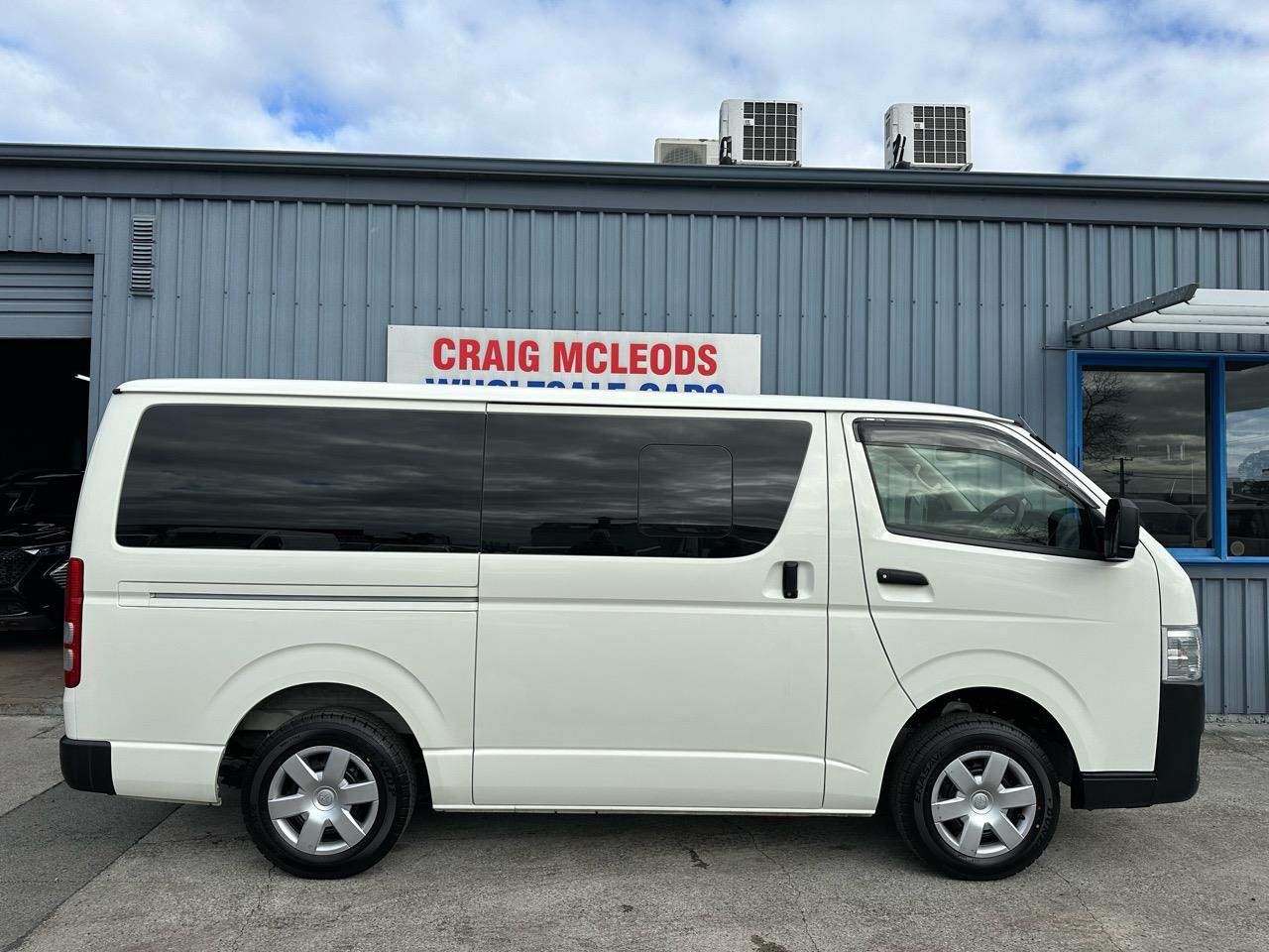 2022 Toyota HIACE