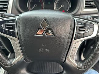 2023 Mitsubishi Triton - Thumbnail