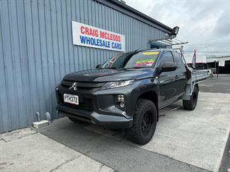 2023 Mitsubishi Triton - Thumbnail