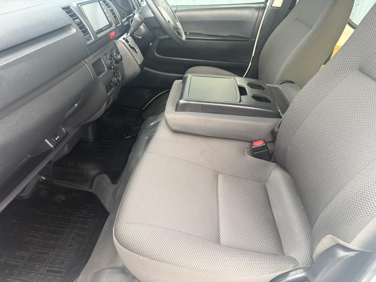 2022 Toyota HIACE
