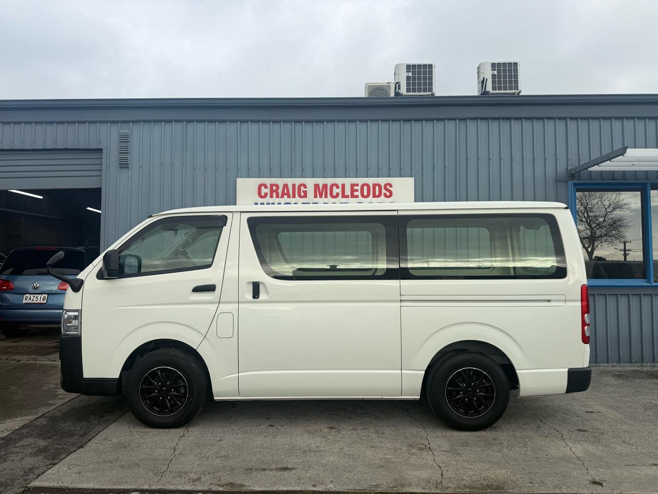 2022 Toyota HIACE