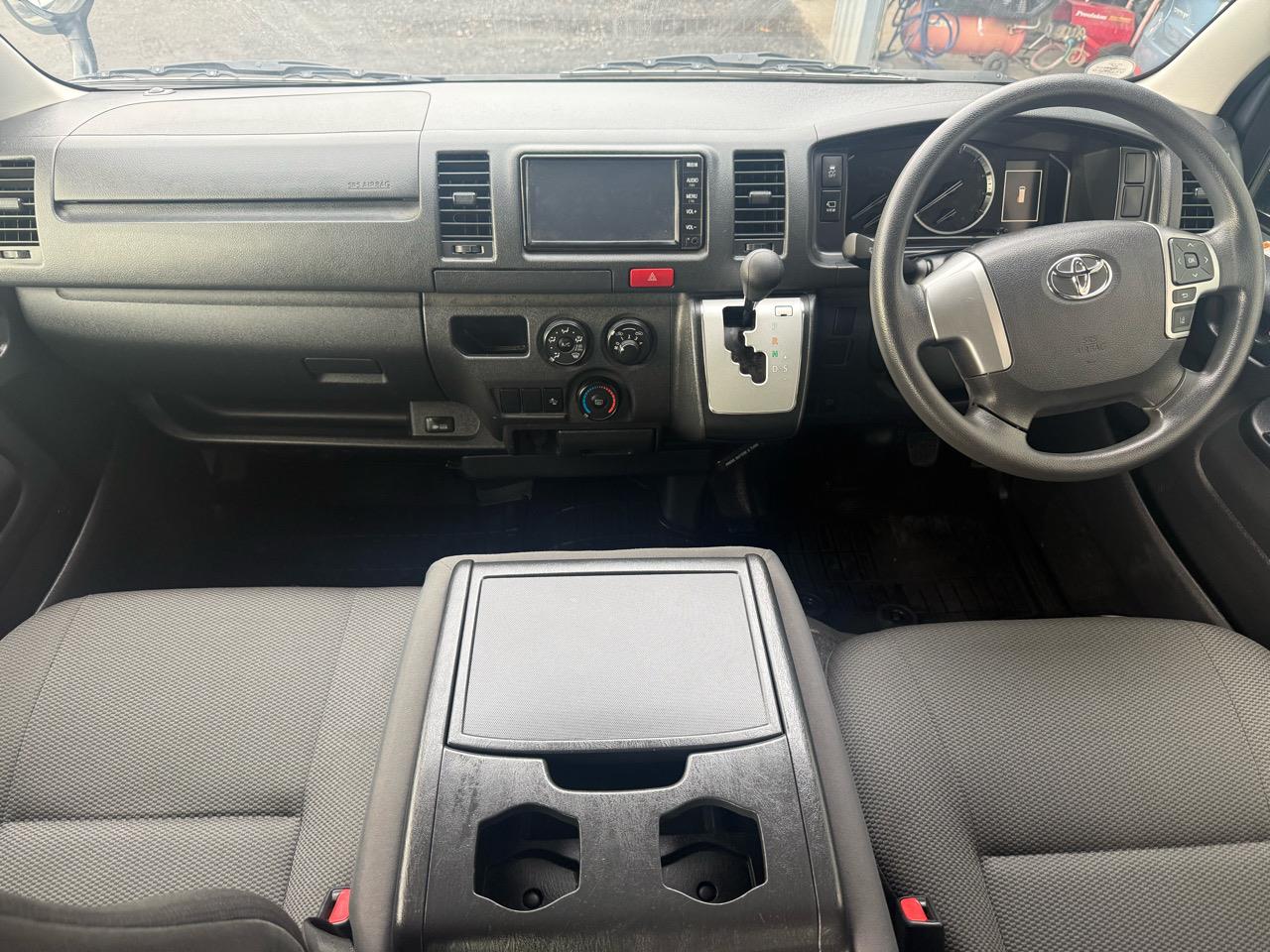 2022 Toyota HIACE
