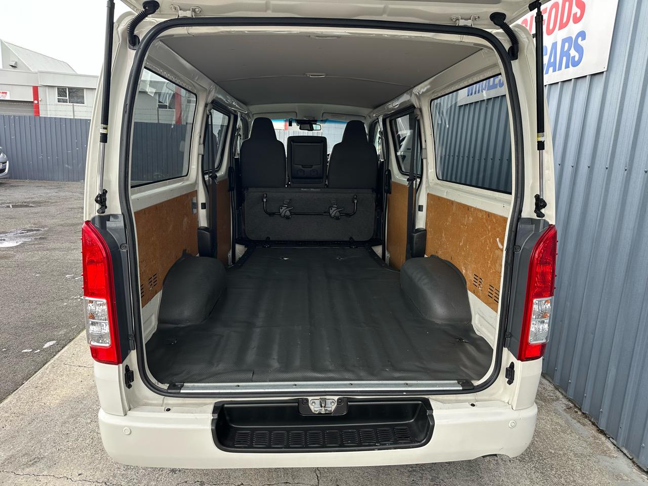 2018 Toyota HIACE