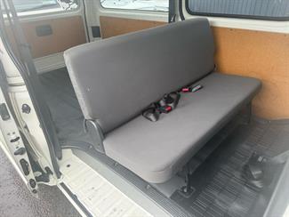 2018 Toyota HIACE - Thumbnail