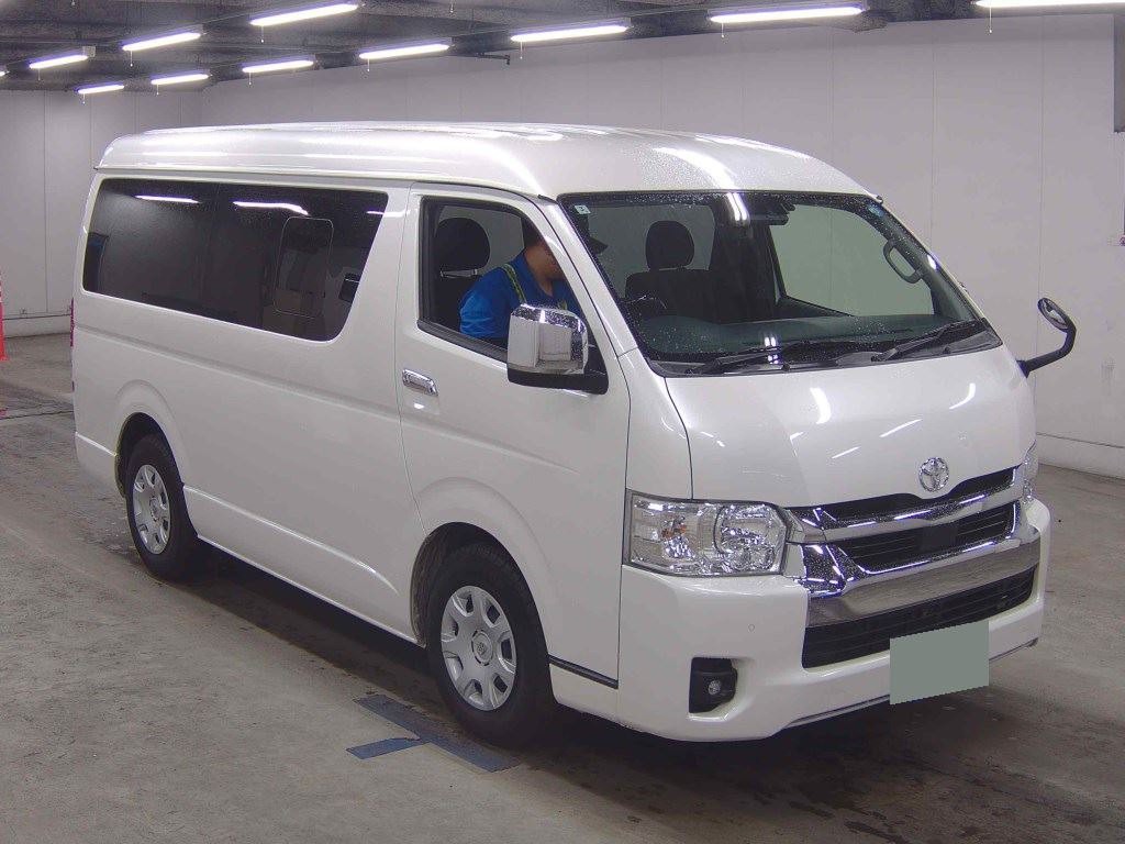 2023 Toyota HIACE