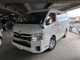 2023 Toyota HIACE - Thumbnail