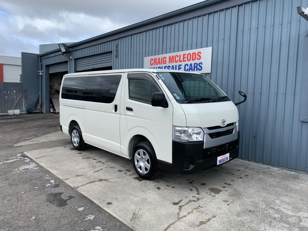 2022 Toyota HIACE