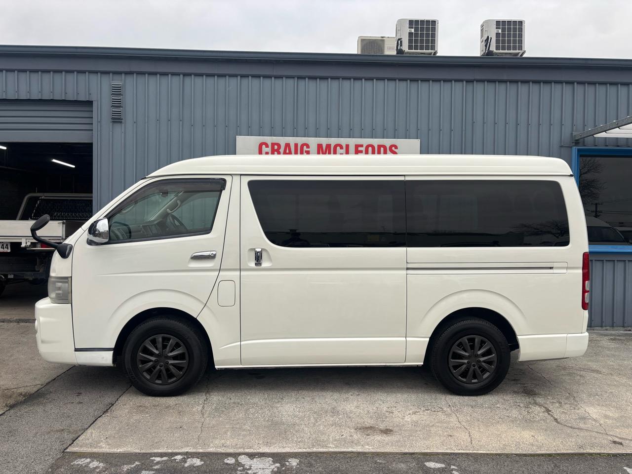 2007 Toyota HIACE