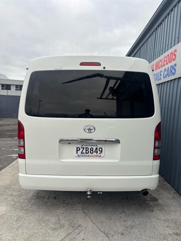 2007 Toyota HIACE