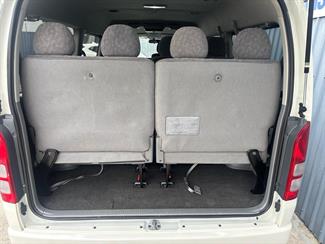 2007 Toyota HIACE - Thumbnail