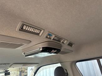 2007 Toyota HIACE - Thumbnail