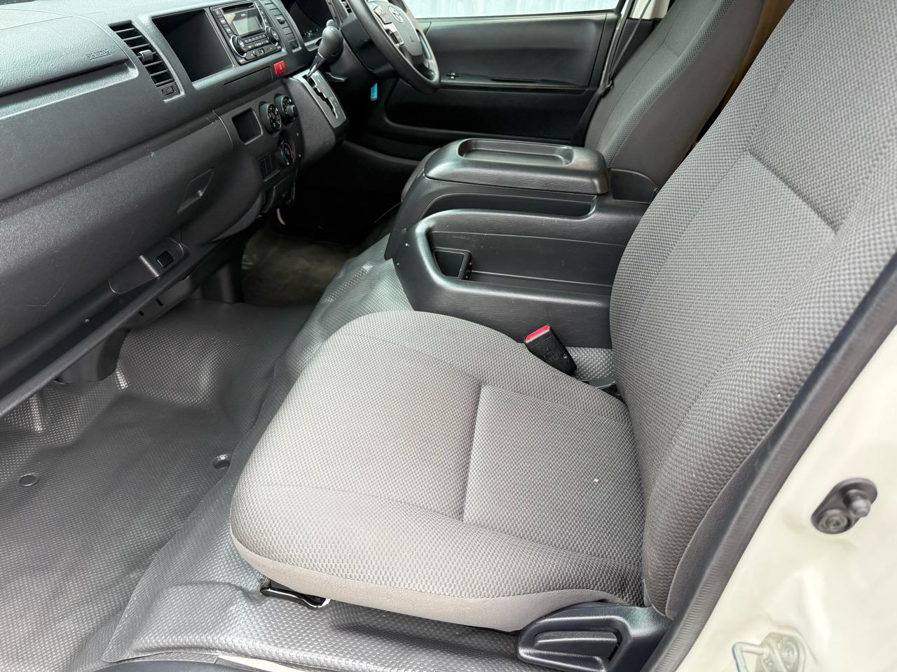 2017 Toyota HIACE
