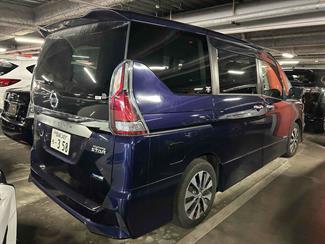 2017 Nissan SERENA - Thumbnail