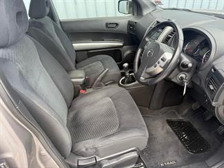 2013 Nissan X-Trail - Thumbnail