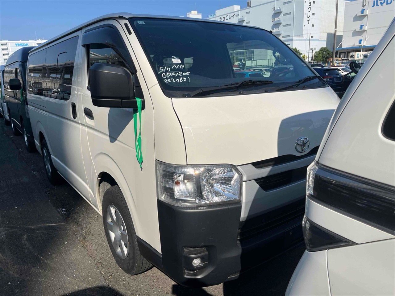 2023 Toyota HIACE