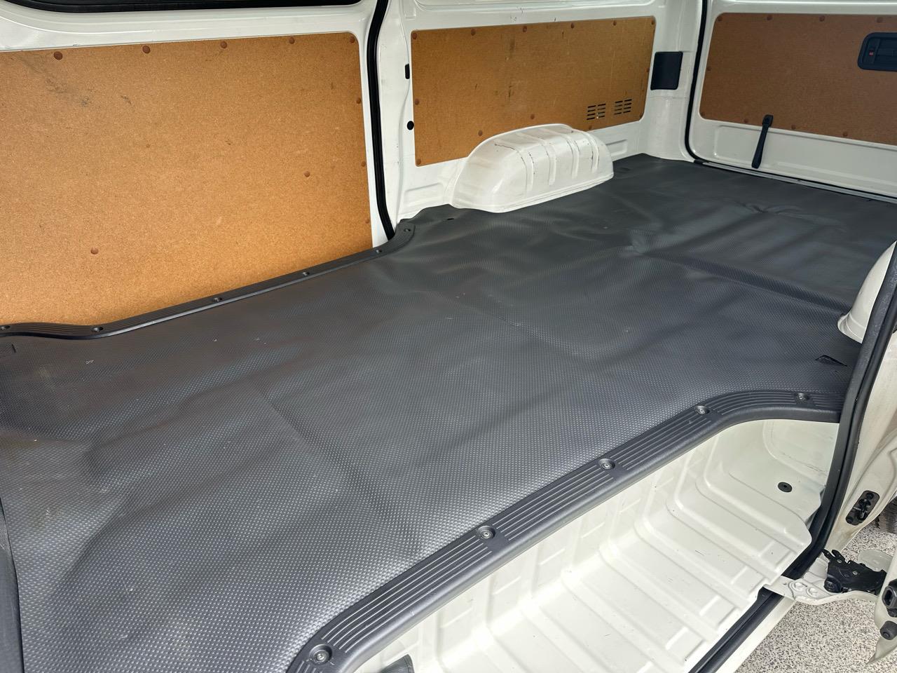 2022 Toyota HIACE