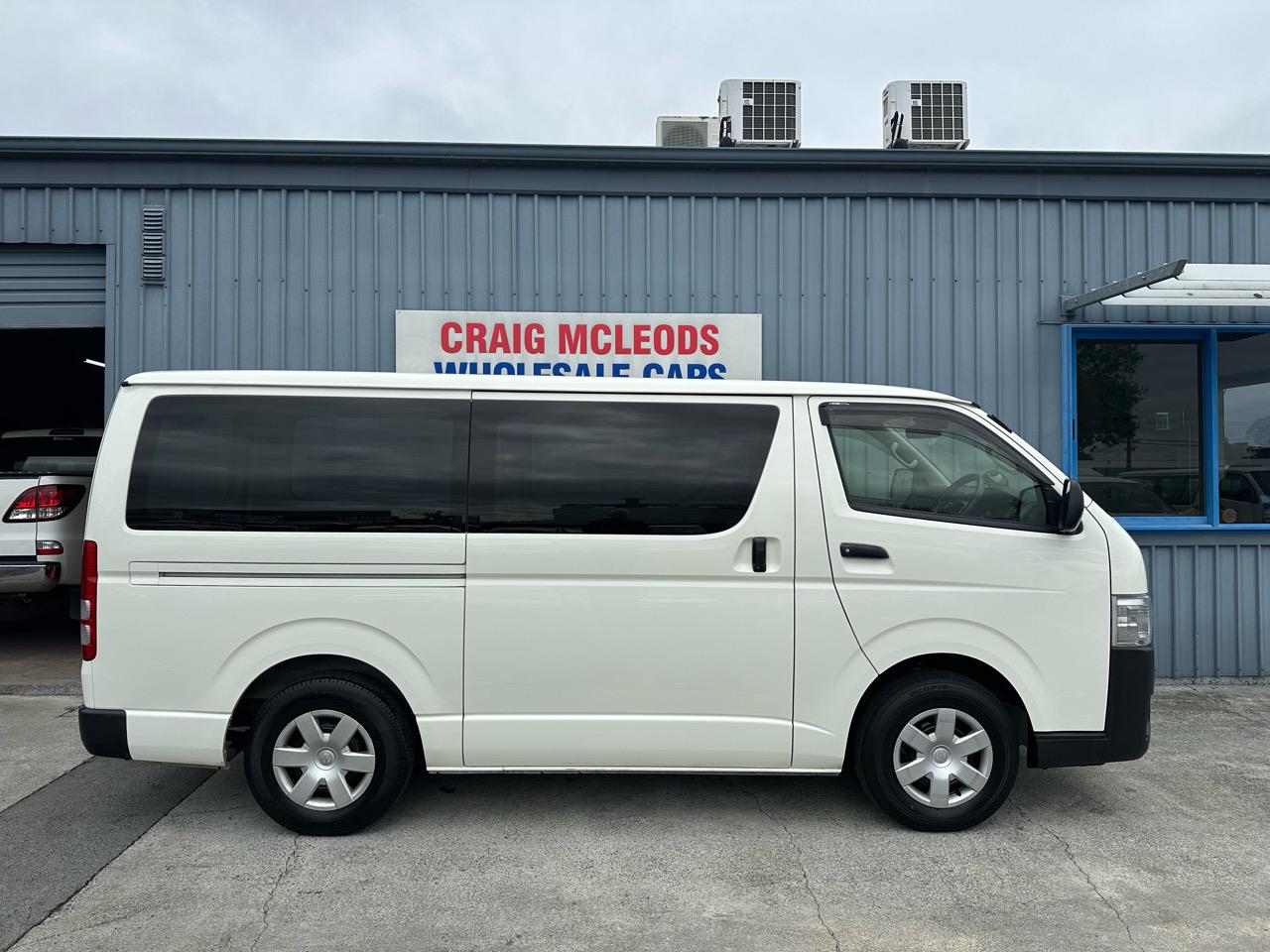 2022 Toyota HIACE