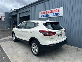 2020 Nissan Qashqai - Thumbnail