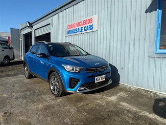 2021 Kia Stonic - Thumbnail
