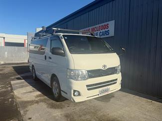 2012 Toyota HIACE - Thumbnail