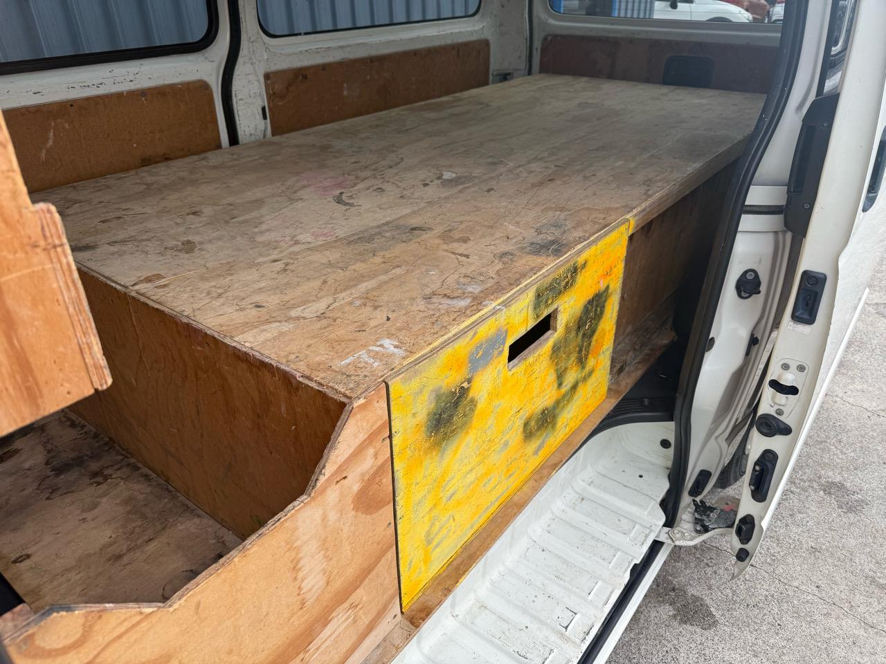 2012 Toyota HIACE