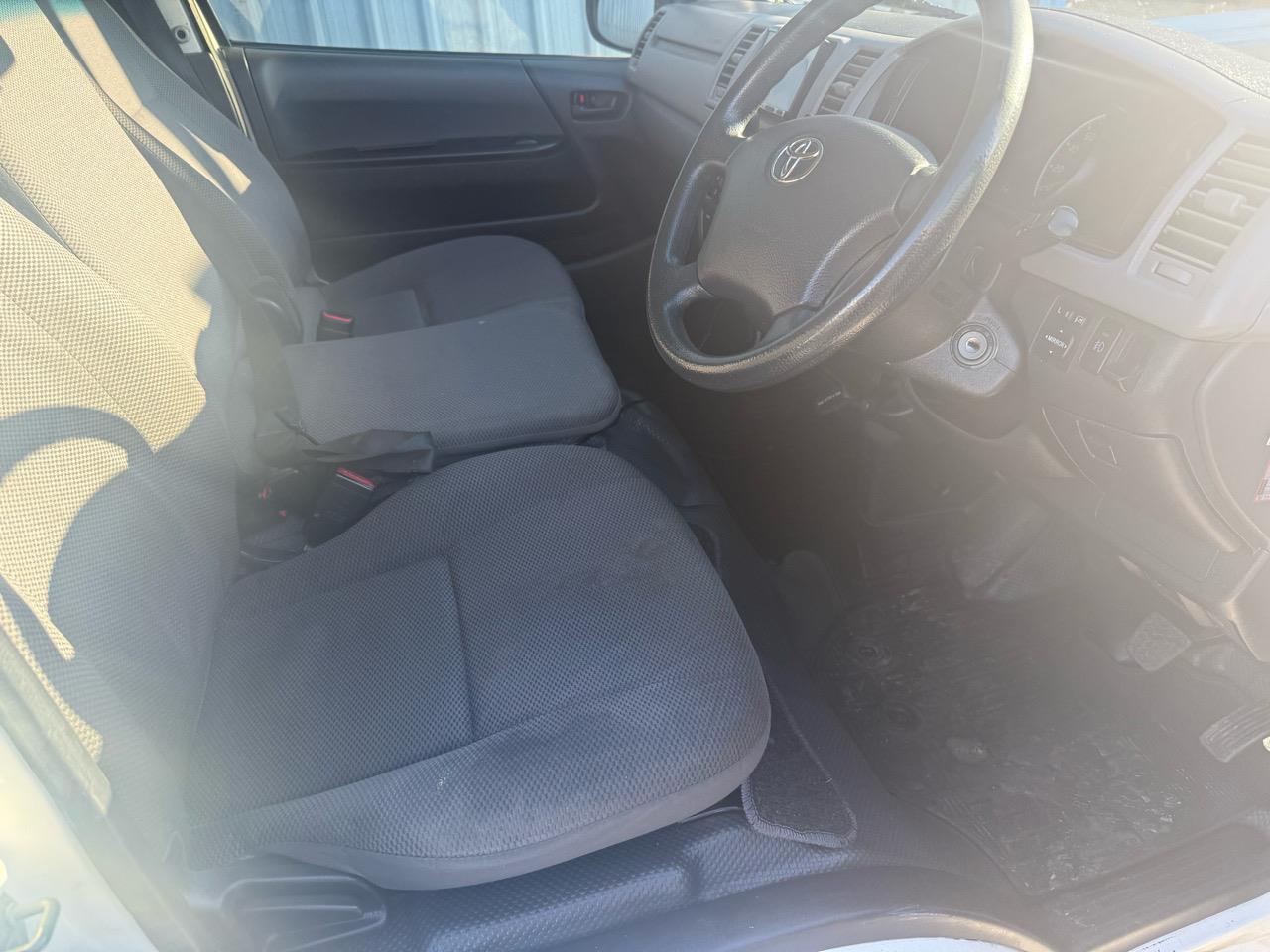 2012 Toyota HIACE