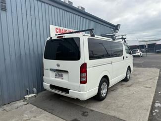 2012 Toyota HIACE - Thumbnail