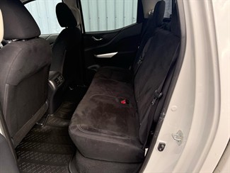 2020 Nissan NAVARA - Thumbnail