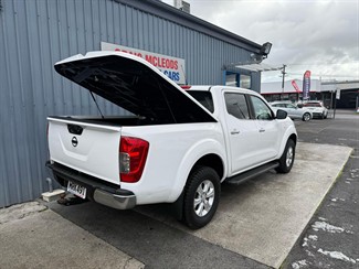 2020 Nissan NAVARA - Thumbnail