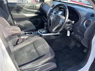 2020 Nissan NAVARA - Thumbnail