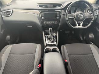 2020 Nissan Qashqai - Thumbnail