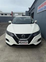 2020 Nissan Qashqai - Thumbnail